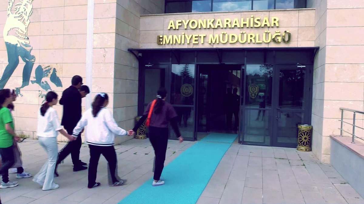 Özel Eğitim Öğrencileri, İl Emniyet Müdürlüğü'nde Polis Olmanın Heyecanını Yaşadı