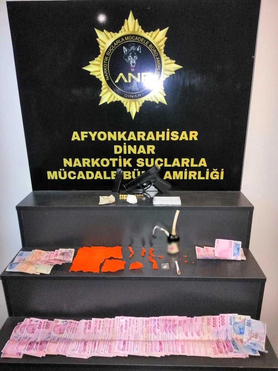 Uyuşturucuya Kaşı Saldırı: Sokak Satıcılarına Yönelik Operasyonda Yakalamalar