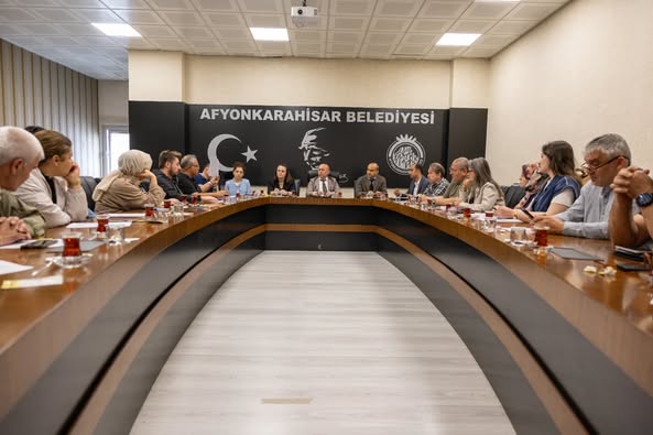 Afyonkarahisar Belediyesi, Deprem Riskine Karşı Önlemler Alıyor: Zemin İnceleme ve Ruhsat Süreçleri Gözden Geçirildi