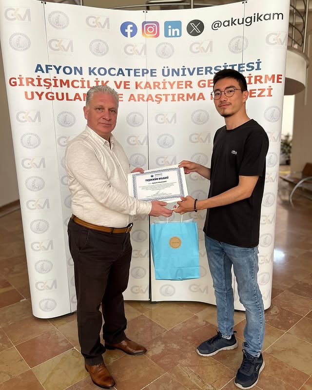 Afyon Kocatepe Üniversitesi Girişimcilik ve Kariyer Topluluğu Başkanı Kulcanay'a Teşekkür Belgesi