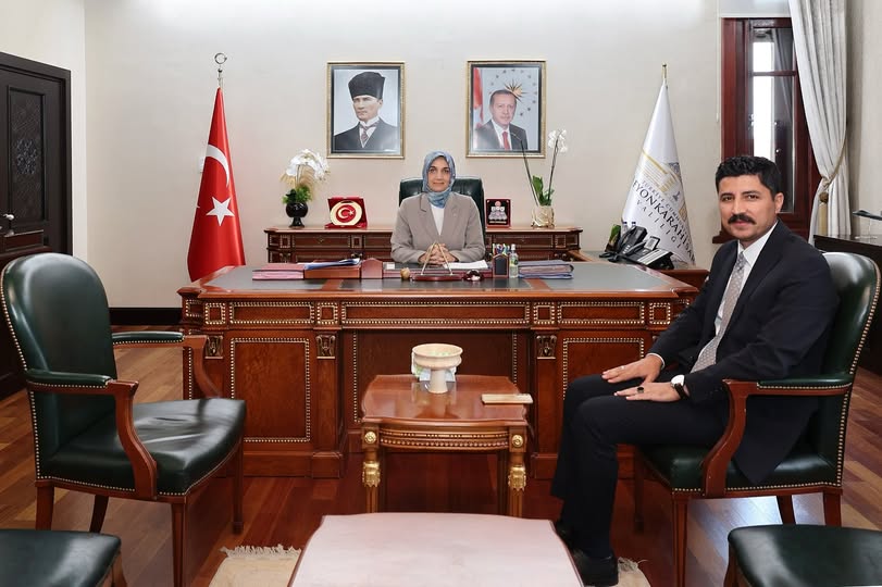 Afyonkarahisar Valisi Yiğitbaşı, İl Göç İdaresi Müdürü Kurtuluş’u Kabul Etti