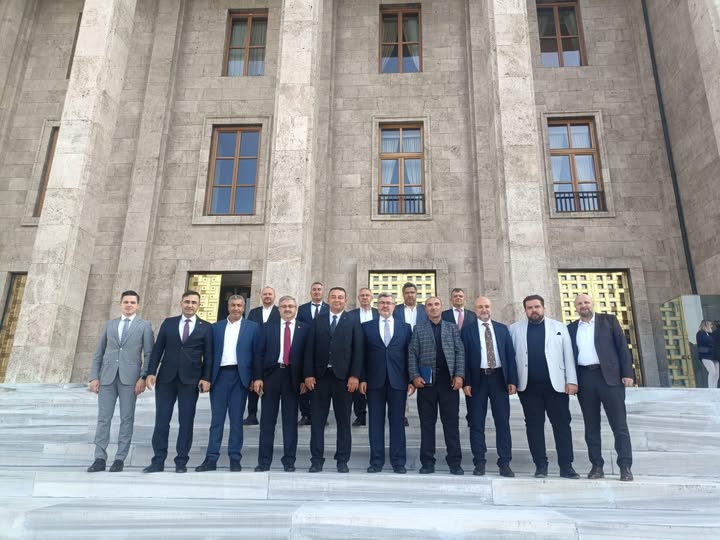 AK Parti Milletvekili Yurdunuseven, İl ve İlçe Teşkilatlarıyla TBMM'de İstişare Toplantısı Gerçekleştirdi