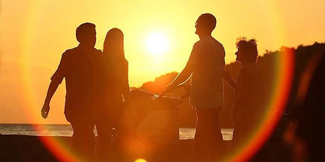 Bayramda Hava Durumu Açıklandı: Ülke Geneli Sıcak ve Yağışsız