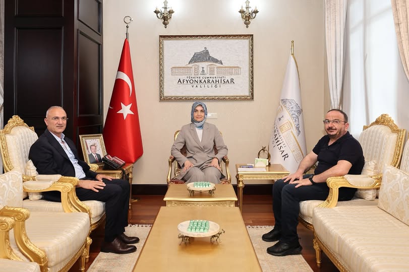 Afyonkarahisar Valisi Yiğitbaşı, İş İnsanlarını Kabul Etti