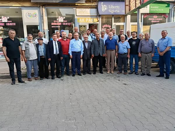 AK Parti Milletvekili Yurdunuseven Çay'da Teşkilatıyla Bayramlaştı