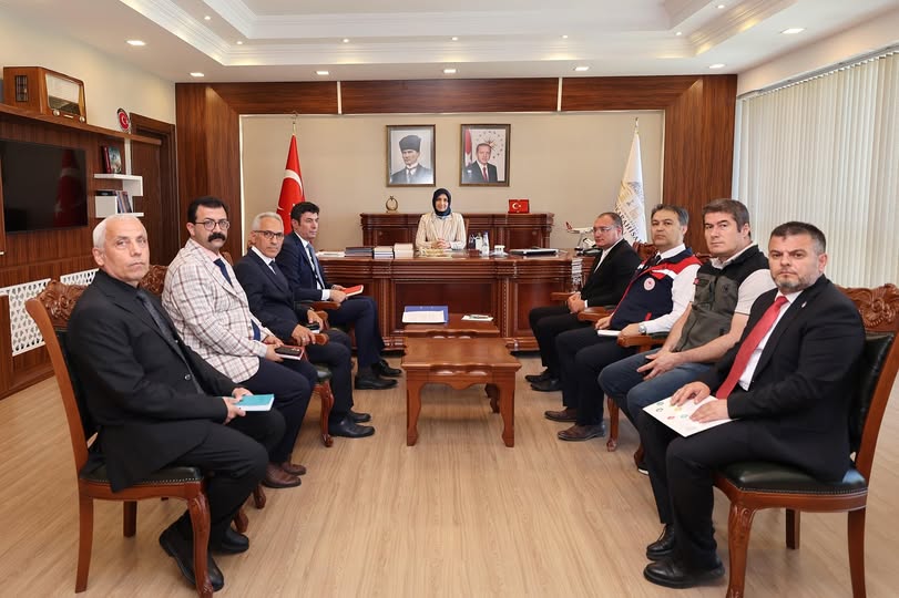 Afyonkarahisar Valiliği'nde Kurum Çalışmaları Değerlendirildi