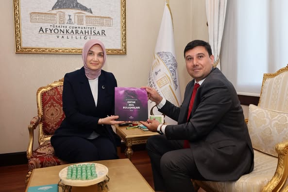 Afyonkarahisar Valisi Güran Yiğitbaşı, Milliyet Gazetesi Köşe Yazarı Eren Aka ile Projeleri Konuştu
