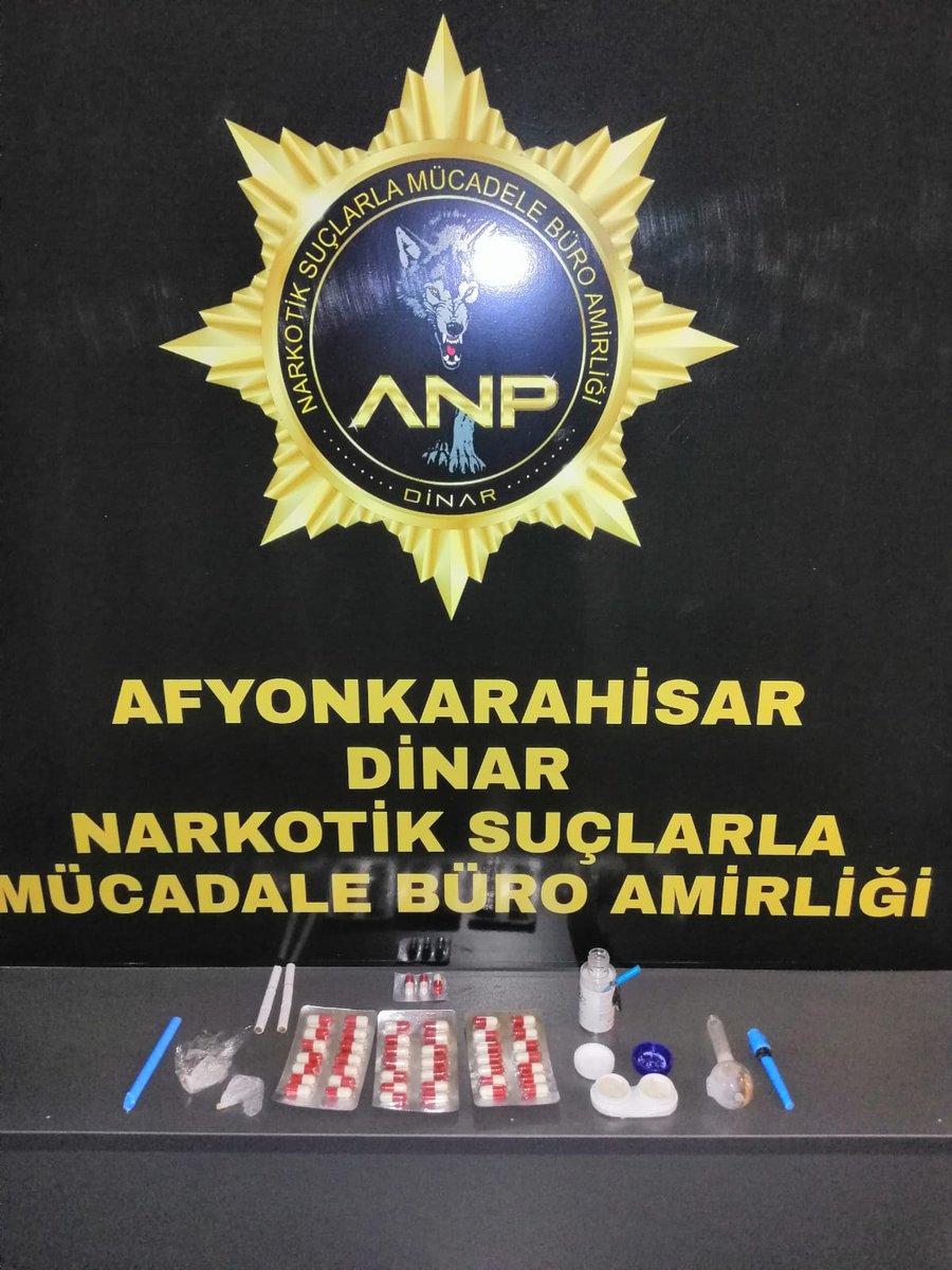 Emniyet'ten Uyuşturucu Operasyonu: 3 Farklı Maddede Toplam 2933 Gram Ele Geçirildi