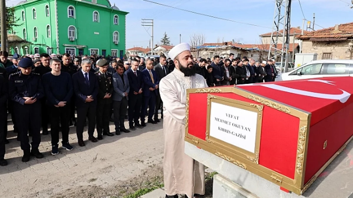 Vali Dr. Naci Aktaş, Kıbrıs Gazisi Mehmet Okuyan'ın Cenazesine Katıldı