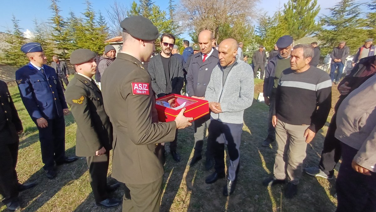 Gazi Osman Akbel Son Yolculuğuna Uğurlandı