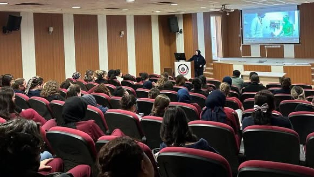 AFSÜ Hastanesinde 330 Hemşireye Kalite Ve Hasta Güvenliği Eğitimi