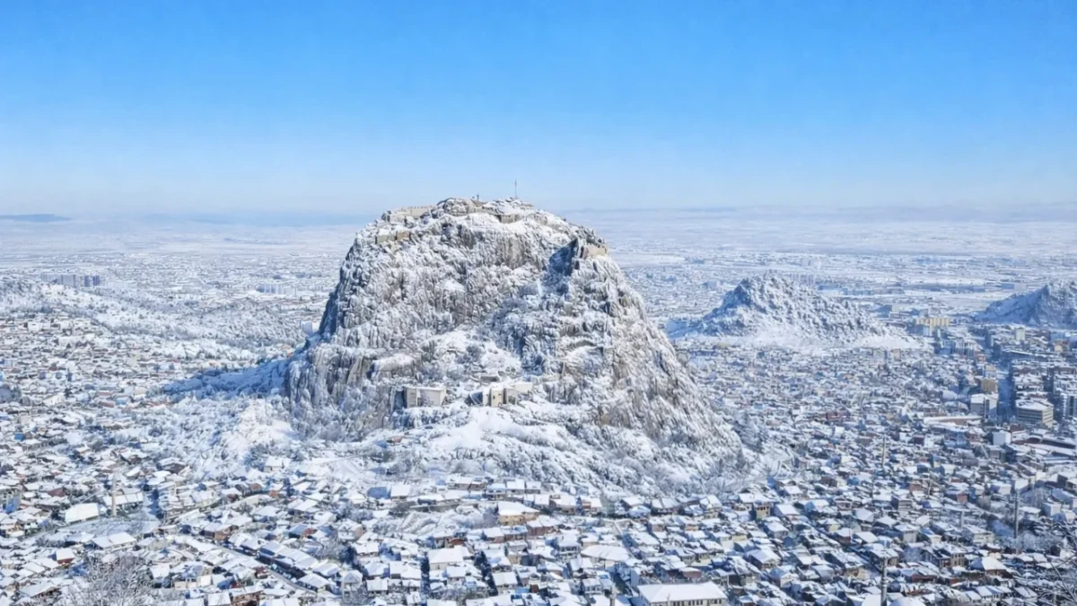 Afyonkarahisar’da Kış Geri Geliyor!