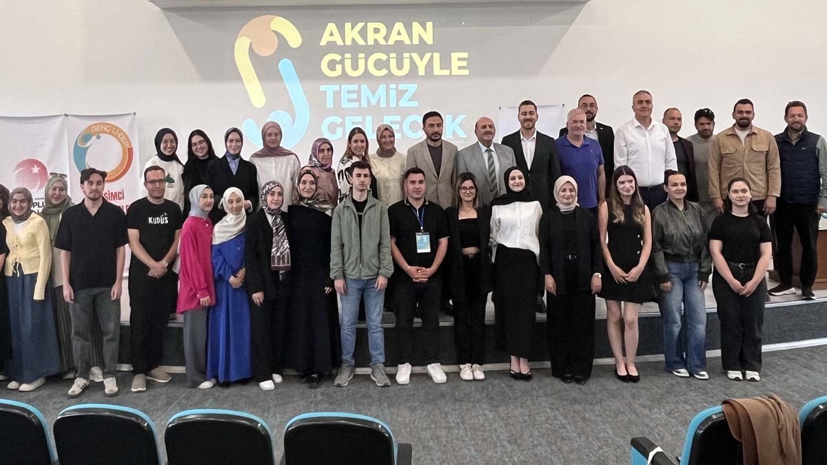 Afyon'da Akran Gücüyle Temiz Gelecek Projesi Başarıyla Tamamlandı