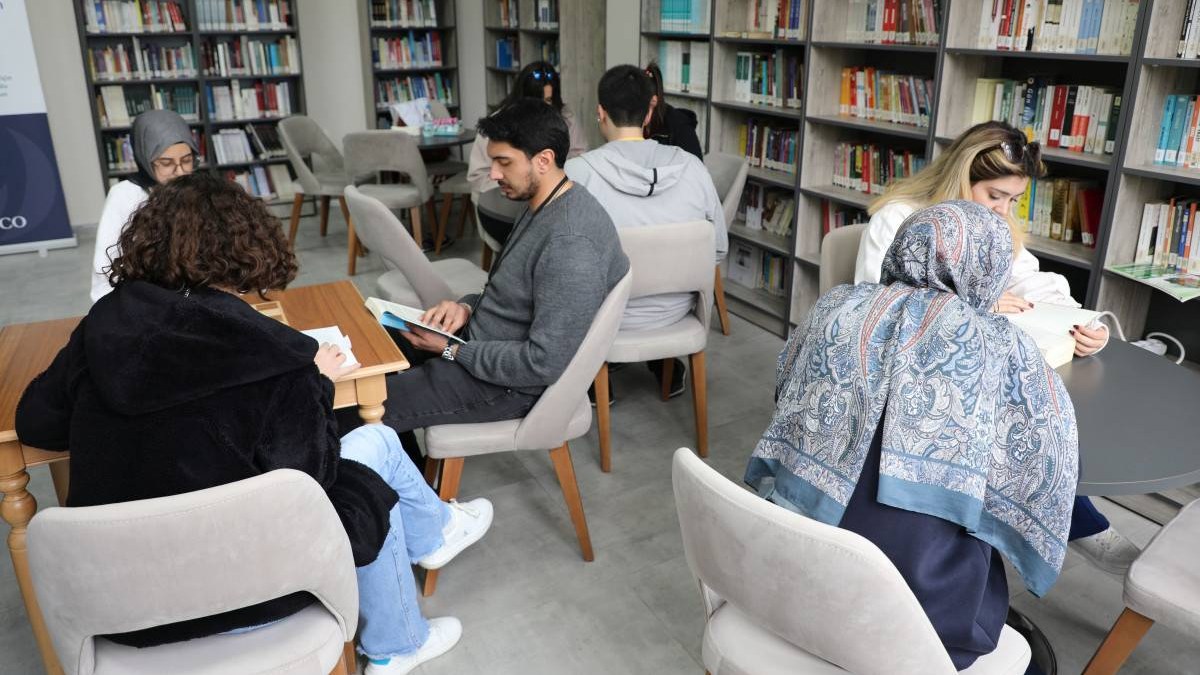 62. Kütüphane Haftasında AFSÜ’lü Kitap Kurtları Ödüllendirildi