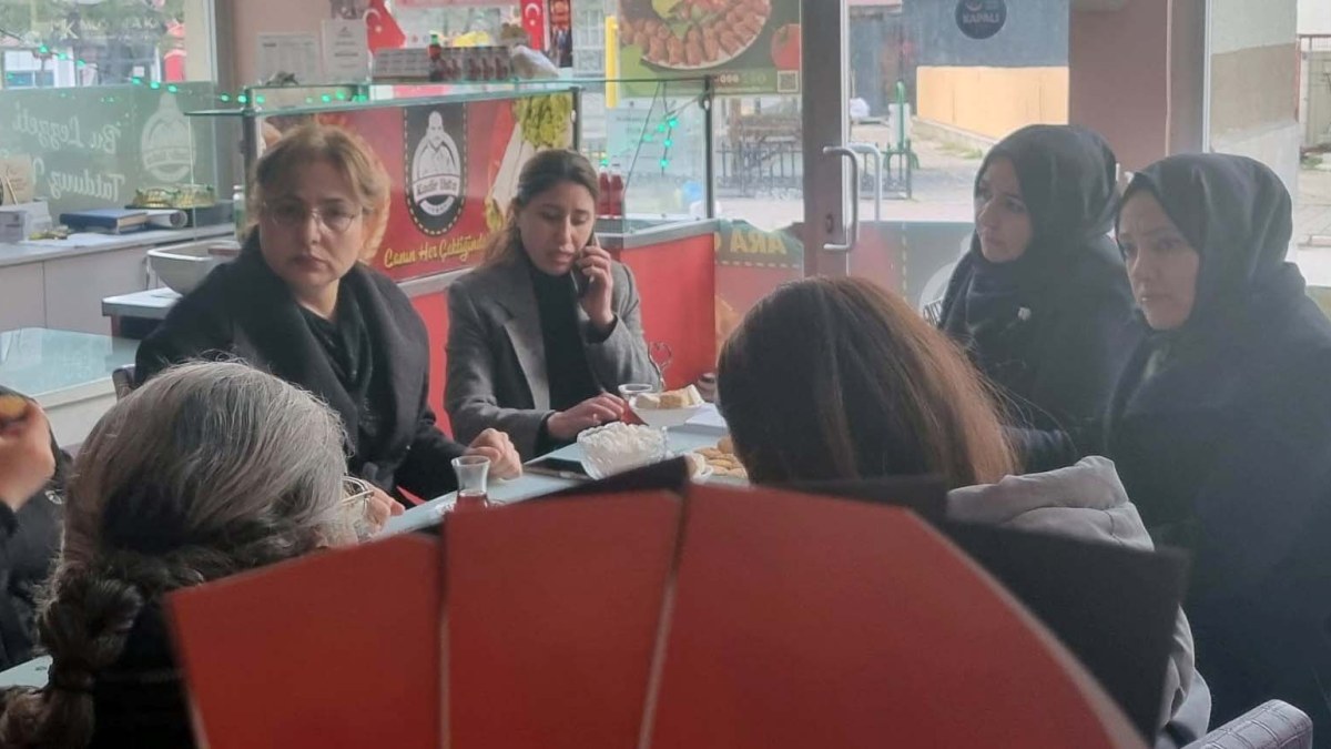 KADEM Afyonkarahisar Mahalle Ziyaretlerini Sürdürüyor