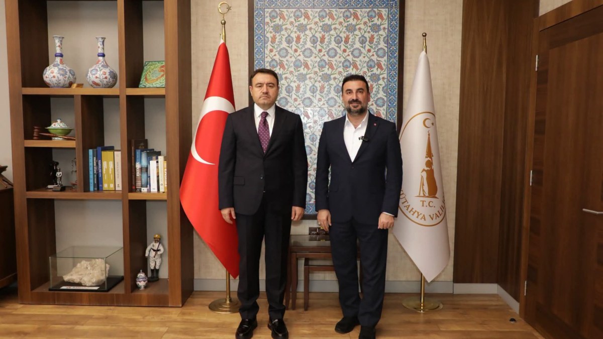 Ak Parti Afyonkarahisar Heyeti Kütahya’da Ziyaretlerde Bulundu