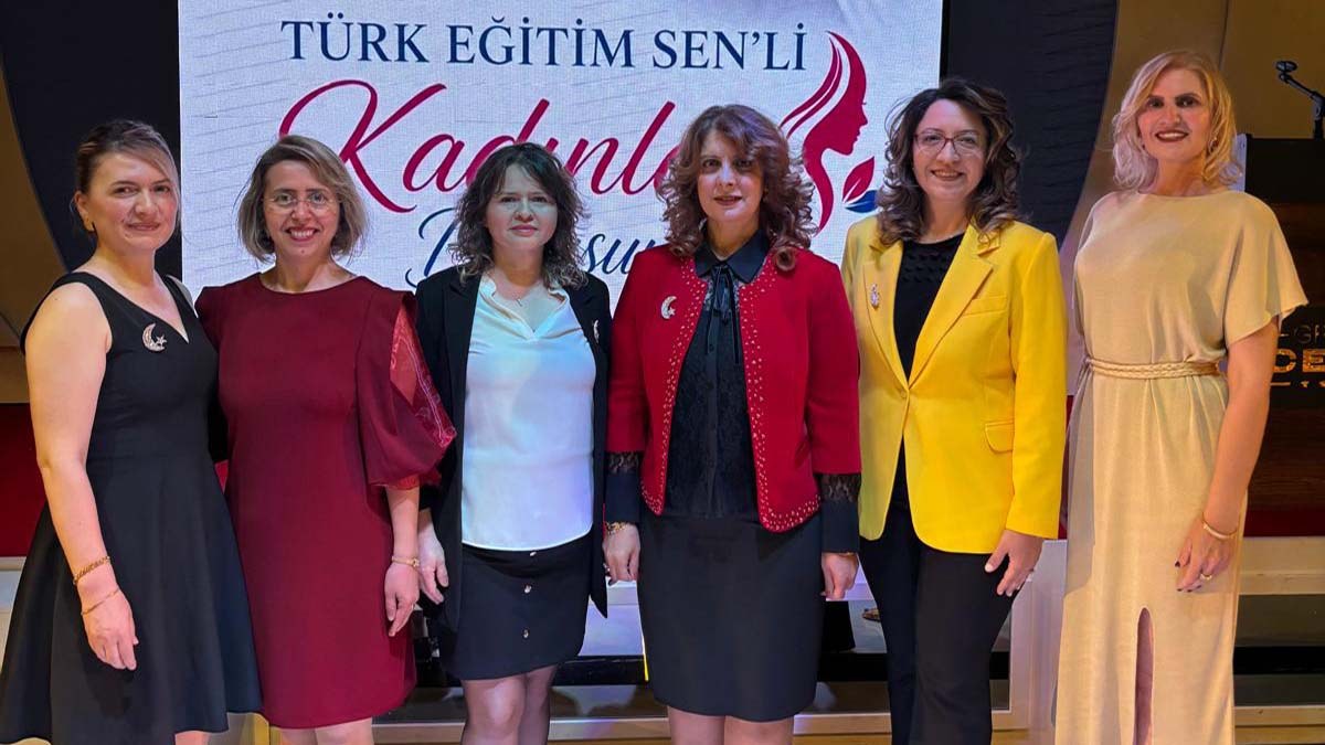 Türk Eğitim-Sen Afyonkarahisar Şubesi Üyesi kadınlar geleneksel buluşmalarını gerçekleştirdi