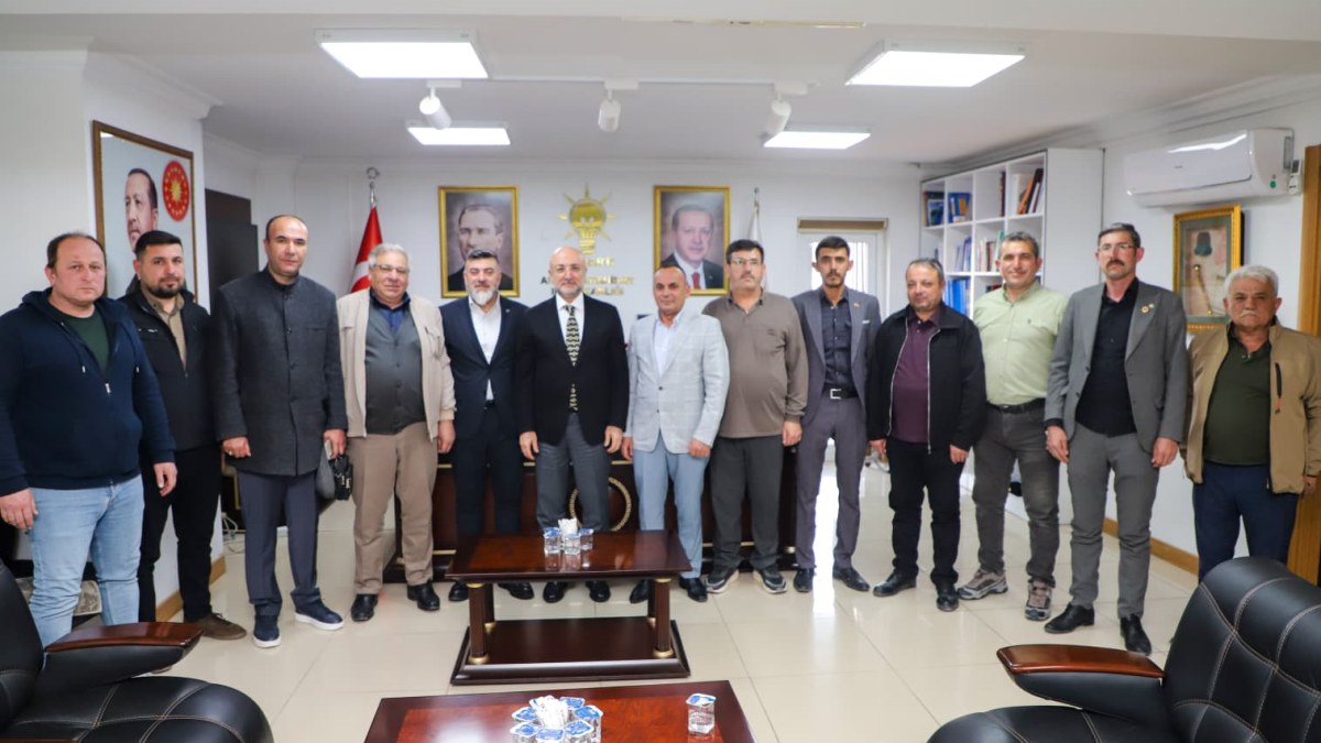 Afyon'da Muhtarlar sorunlarını AK Parti'ye anlattılar