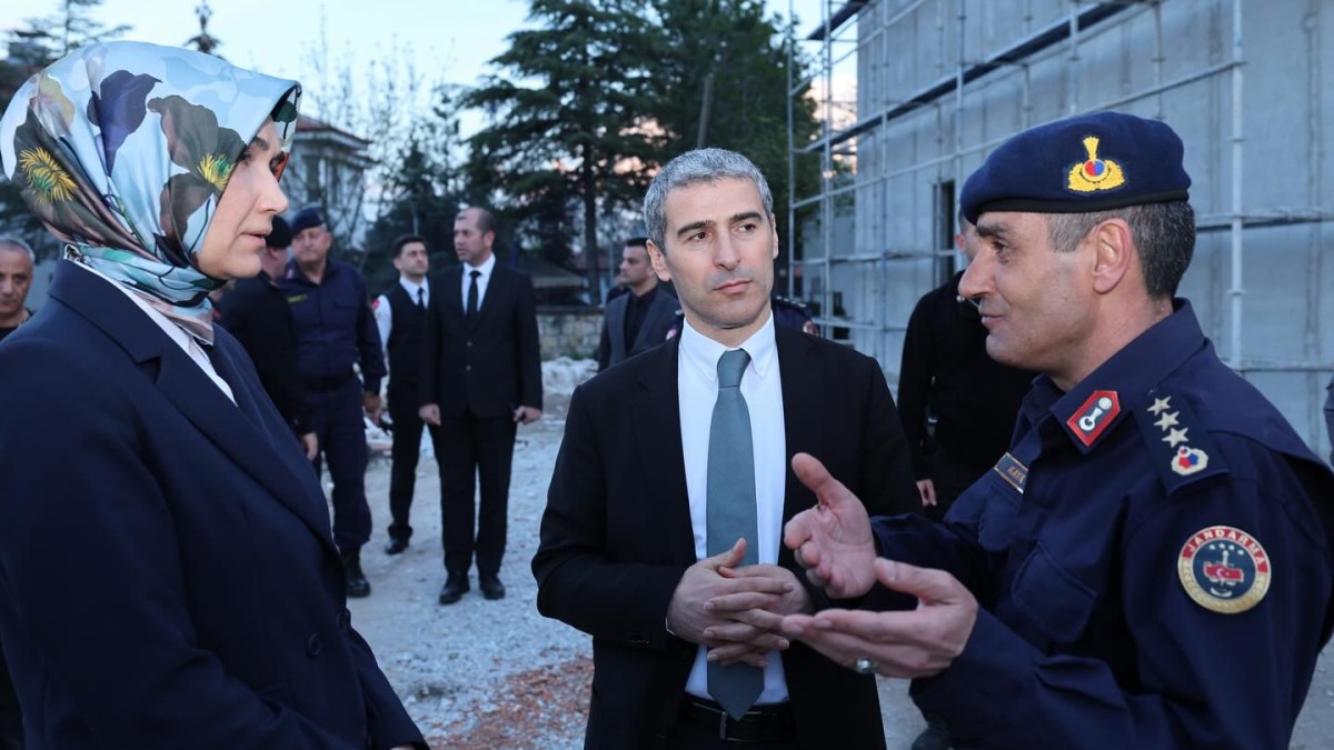 Bakan Yardımcısı Yiğitbaşı, Afyonkarahisar İl Jandarma Komutanlığını Ziyaret Etti