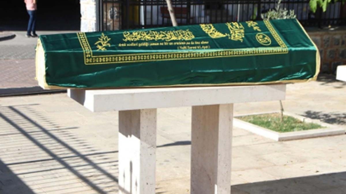 Azime Koska Vefat Etti