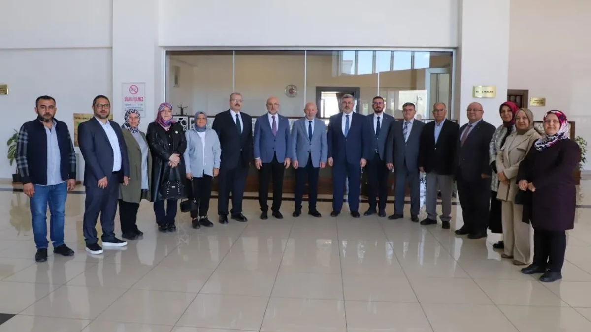 AK Parti Heyetinden İGM Başkanı Siper’e Hayırlı Olsun Ziyareti