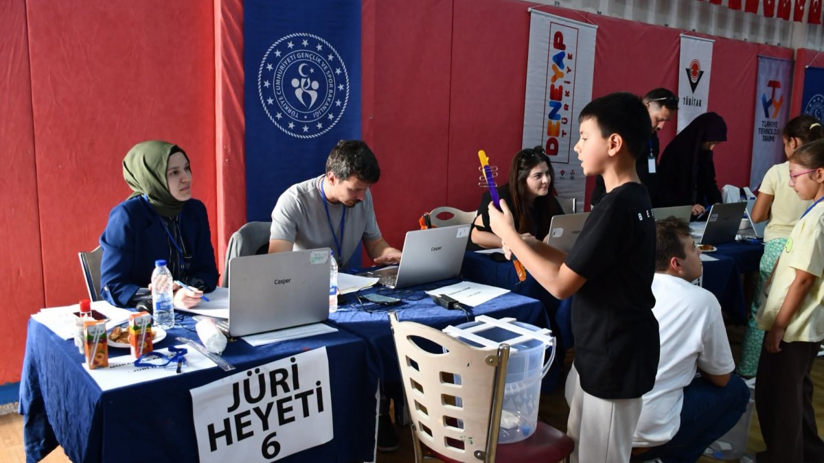 Afyonkarahisar’da Deneyap Uygulama Sınavı Gerçekleştirildi