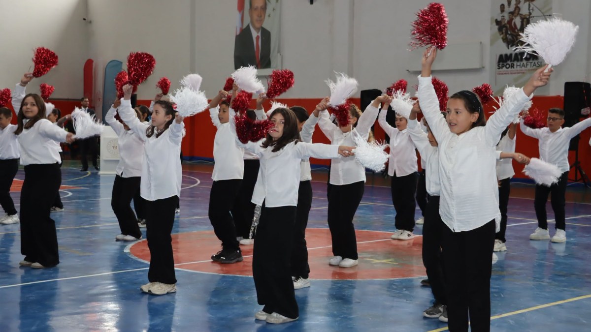 İscehisar'da 29 Cumhuriyet Bayramı coşkusu