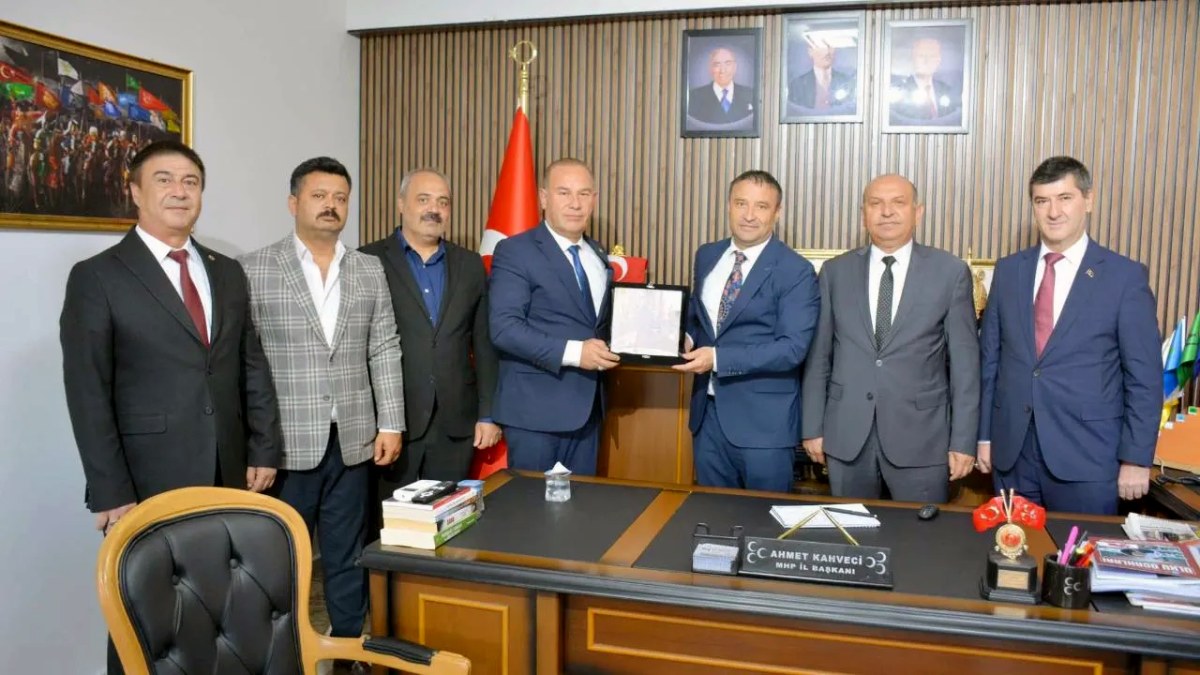 Kamu-Sen’den MHP İl Başkanı Ahmet Kahveci’ye hayırlı olsun ziyareti