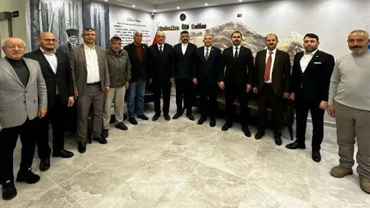 Ülkü Ocakları’nın Yeni Hizmet Binasına Anlamlı Ziyaret