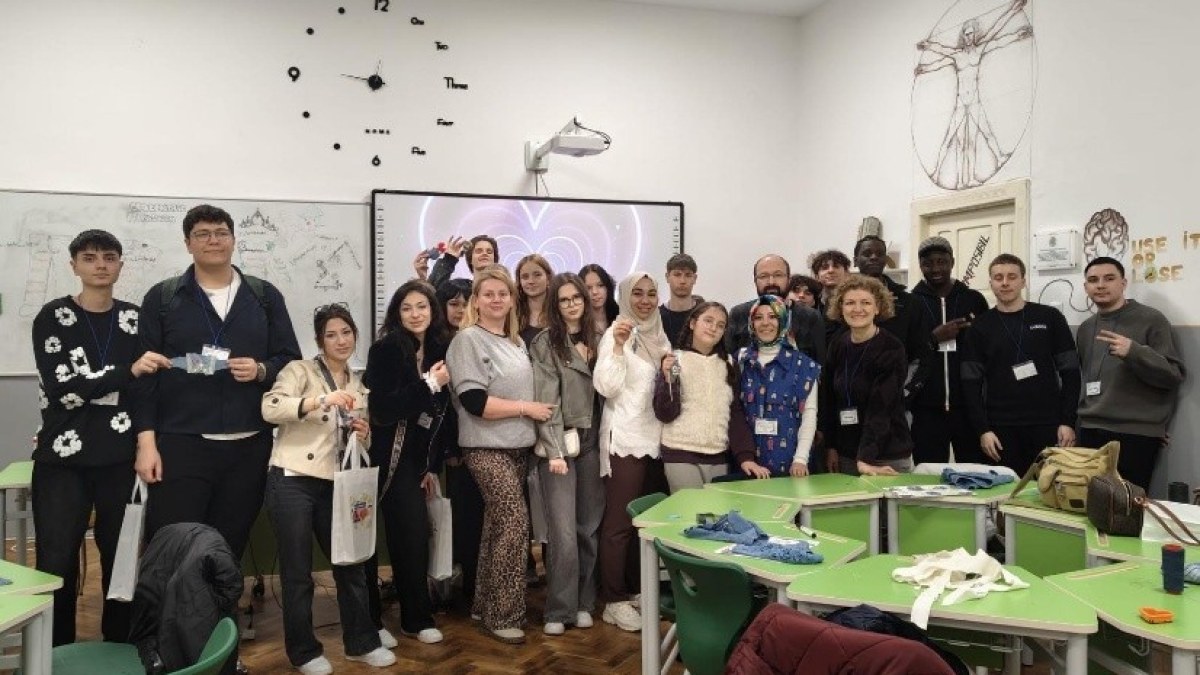 AKÜ, Erasmus+ “Ecocentric REfashion” Projesi Kapsamında Romanya Hareketliliğine Katıldı