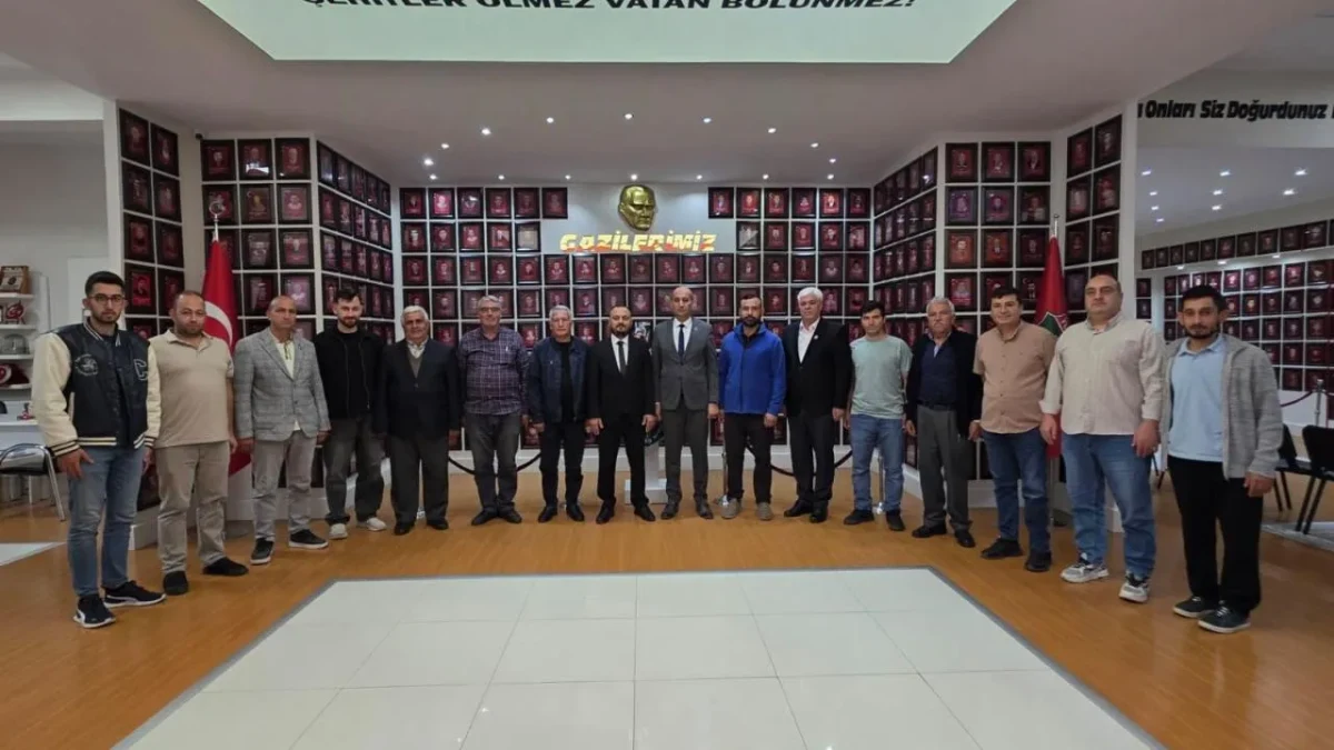 Karahisar Yörükler Derneği’nden Şehit Aileleri Ve Gazilere Anlamlı Ziyaret