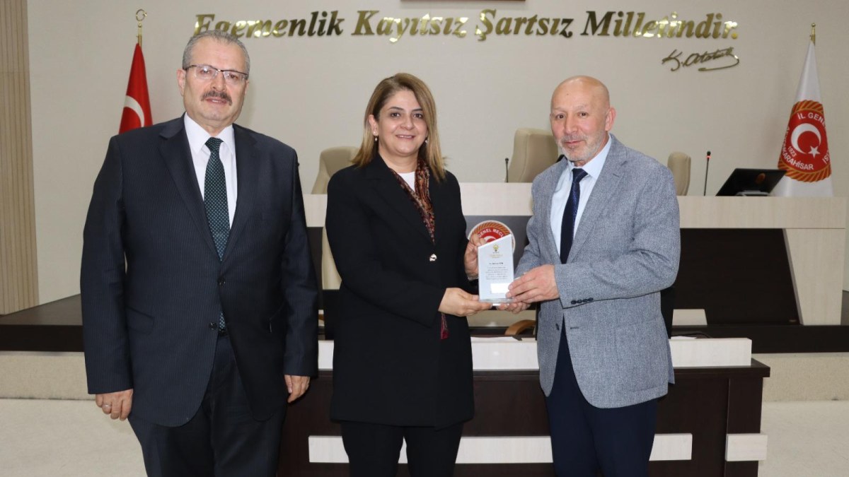 Ak Parti Kadın Kollarından İl Genel Meclisi’ne 