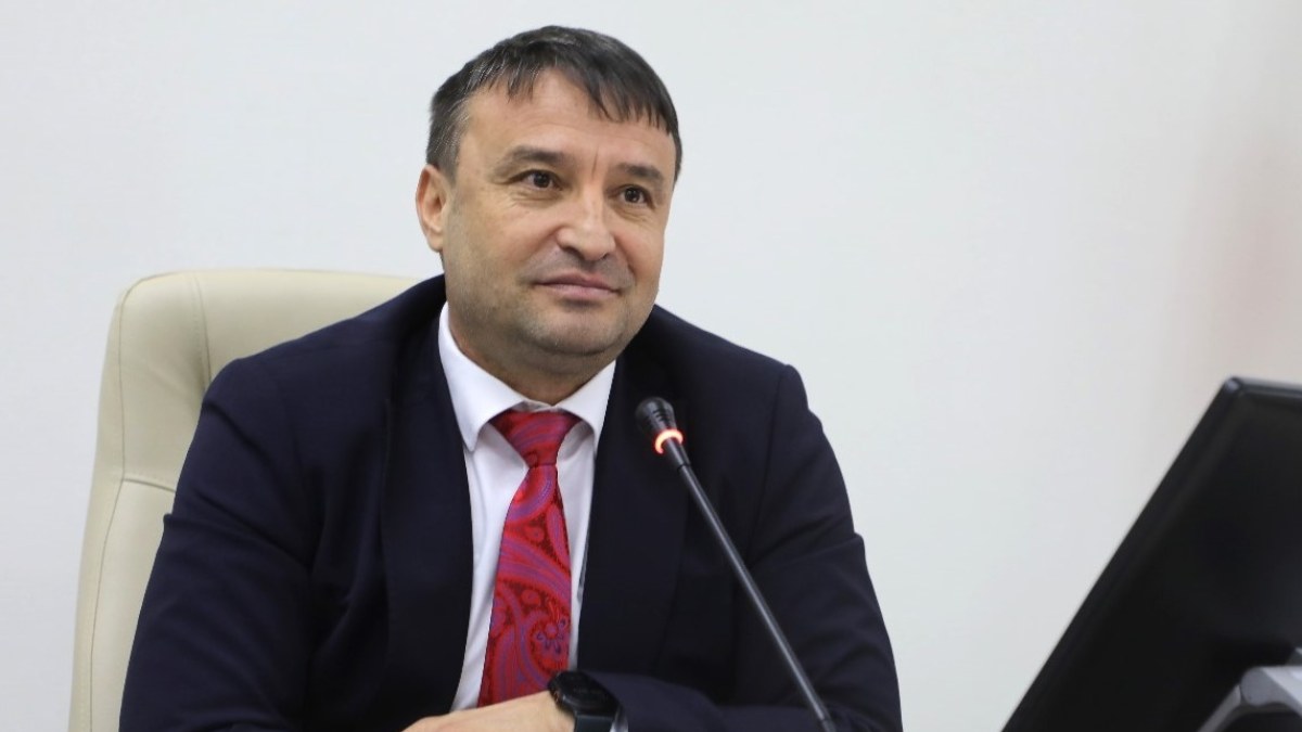 Ahmet Kahveci; Sadece Bir Siyasetçi Değil, Bir Dava Ve Fikir Adamı