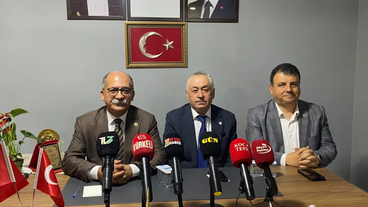 YENİ Parti Afyonkarahisar’da Sahaya İndi: “Vatandaşın Sorunlarını Dinleyeceğiz”
