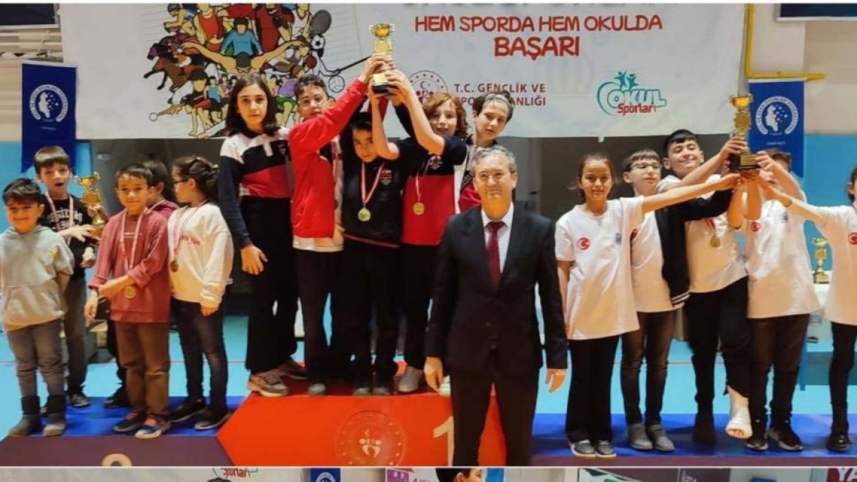 Afyonkarahisar’da Akıl ve Zeka Oyunları Turnuvasında Merkez İlçe Şampiyonları Belli Oldu