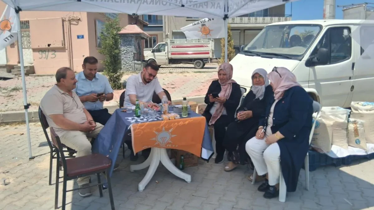 AK Parti Afyonkarahisar’da Saha Çalışmalarını Sürdürüyor