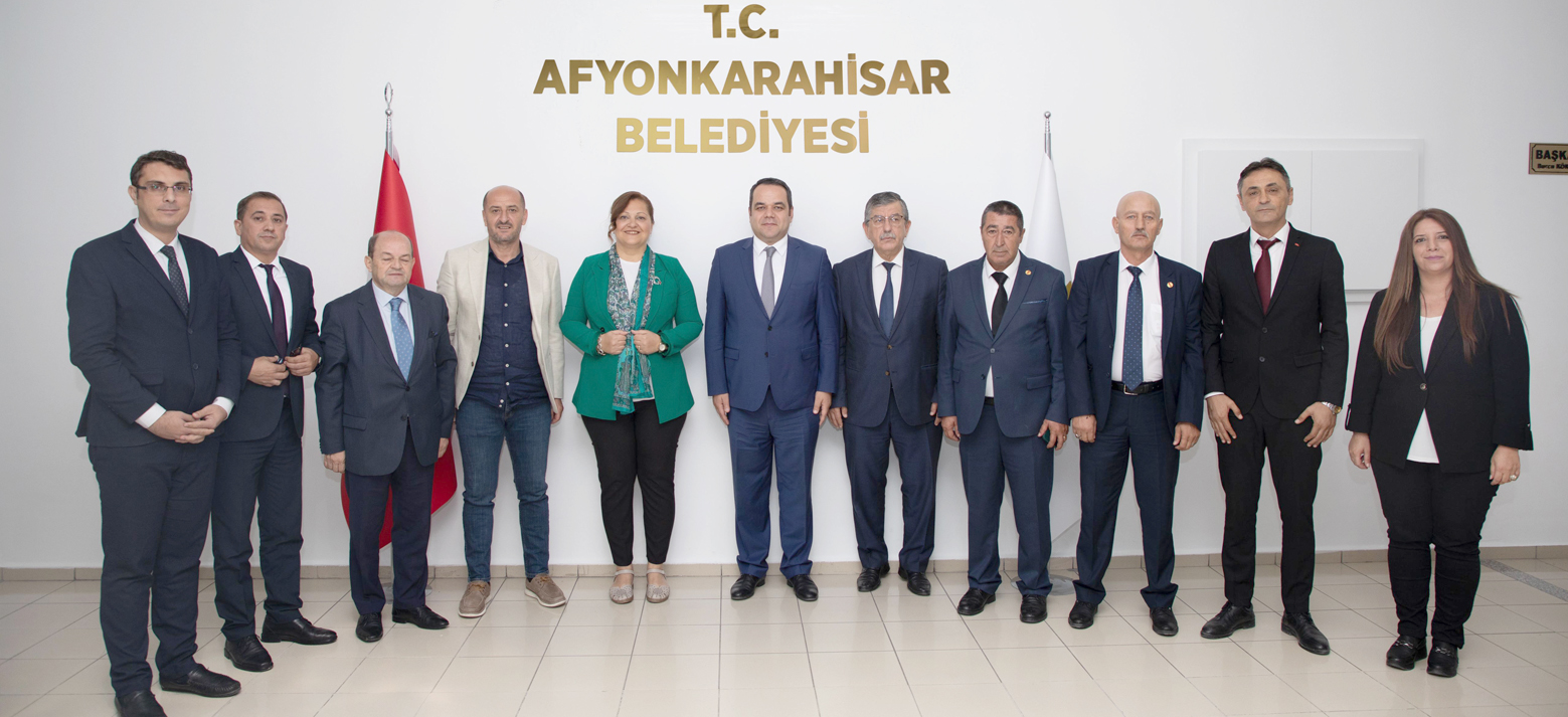 Basına her türlü desteği sağlama konusunda kararlıyız