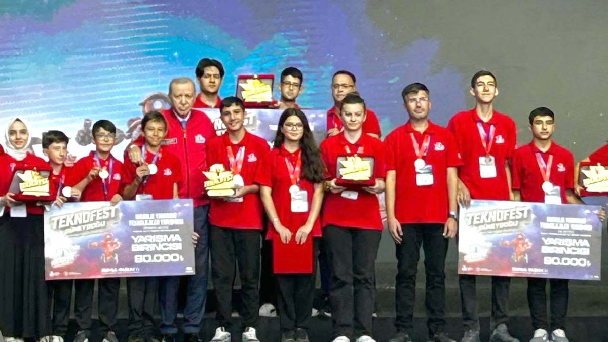 Gazi MTAL’nin SAYAR-TECH Takımı Türkiye Şampiyonu Oldu