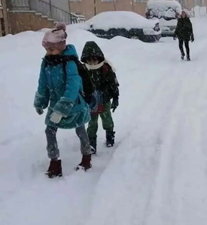 Afyonkarahisar'da Aşırı Soğuk Hava Nedeniyle Okullar Bir Gün Tatil Edildi