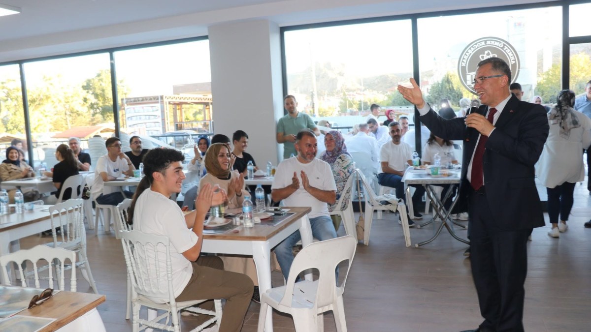 Eğitim İçin Birleşen Gönüller Aynı Sofrada Buluştu