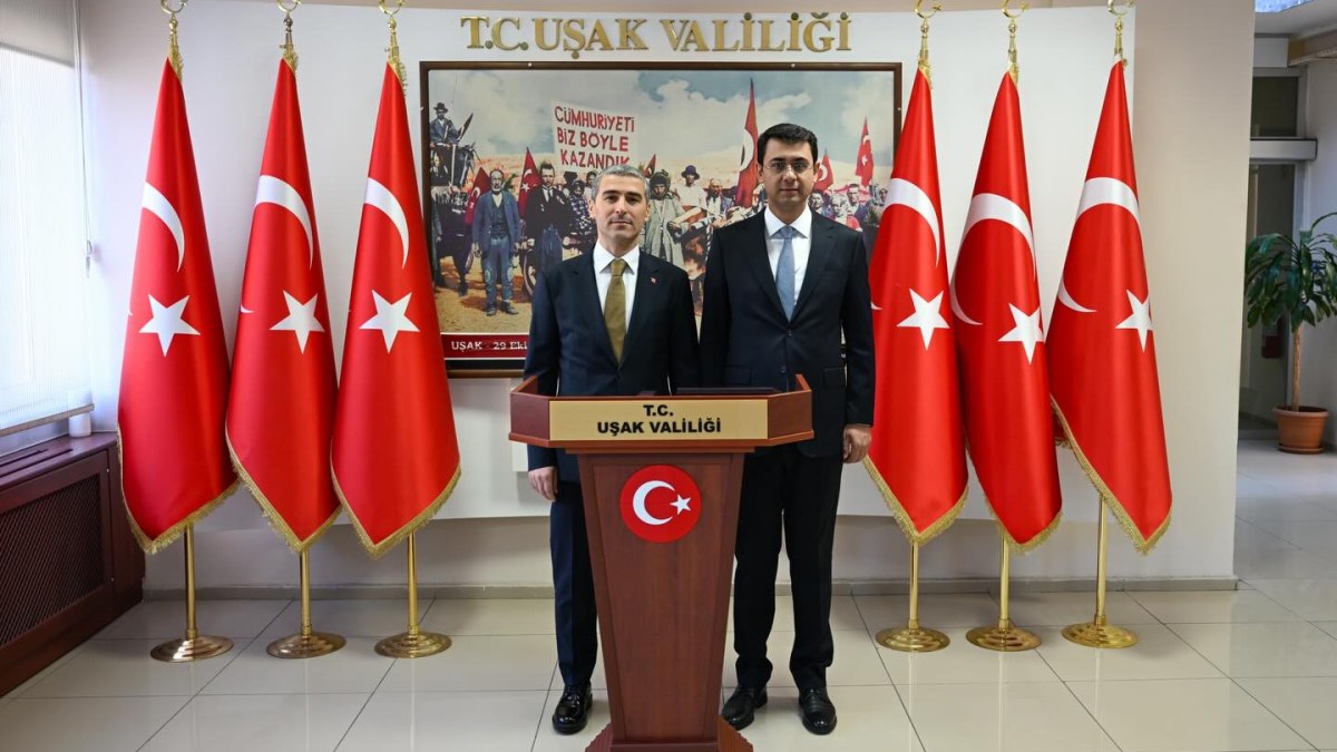 Vali Aktaş'tan yeni Uşak Valisine hayırlı olsun ziyareti
