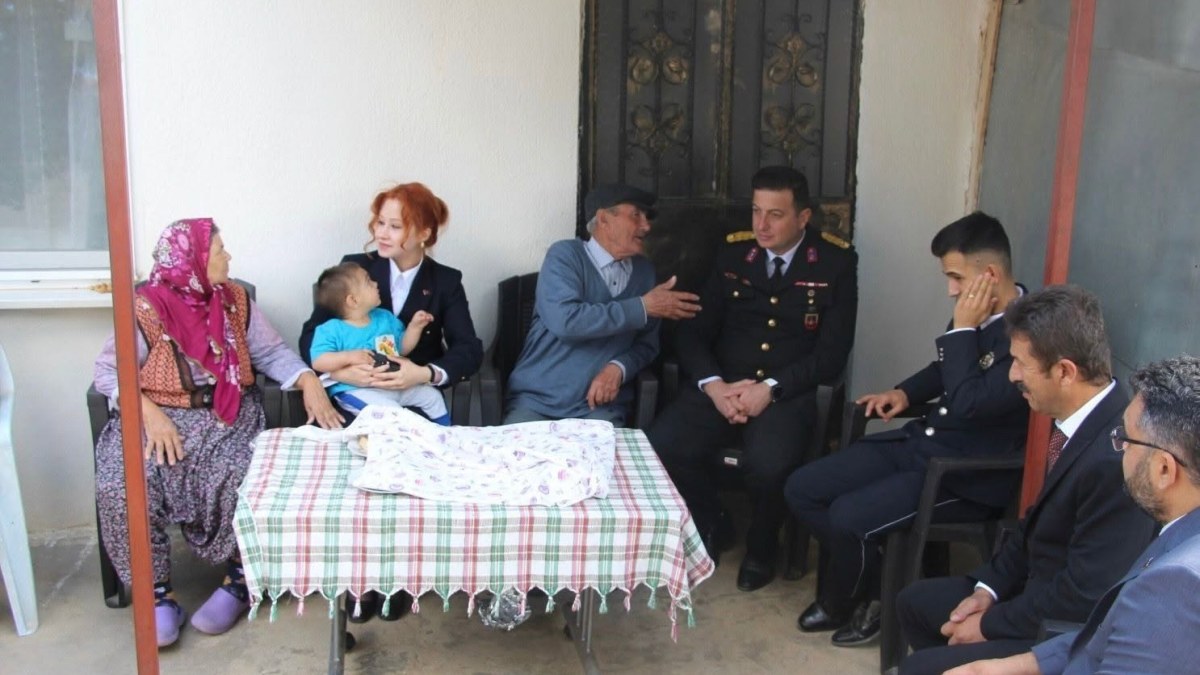 Başmakçı’da 30 Ağustos Zafer Bayramı Şehit Aileleri ve Gazilerle Birlikte Anıldı