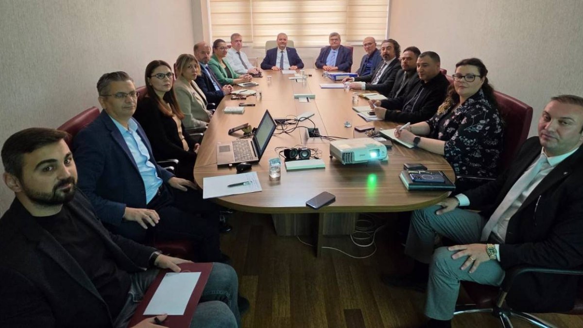 AFSÜ’de Kurumsal Akreditasyon Hazırlıkları Değerlendirildi
