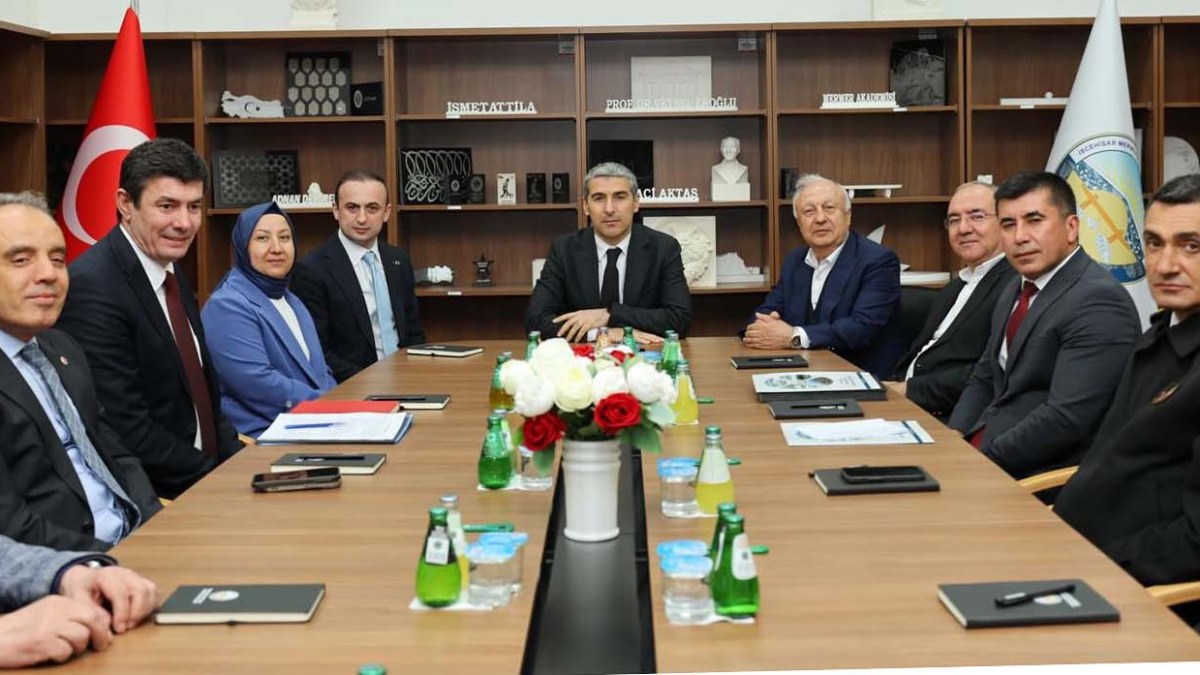 Vali Naci Aktaş İscehisar Mermer İhtisas OSB’de İncelemelerde Bulundu