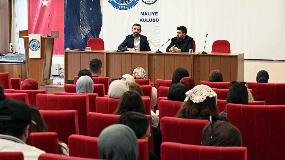 AKÜ’de Mali Müşavir Köken Deneyimlerini Paylaştı