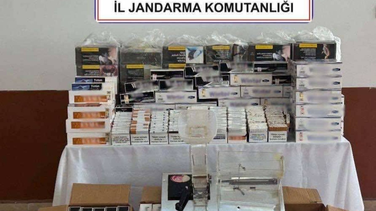 Sandıklı’da Kaçak Tütün Operasyonu: Binlerce Makaron Ele Geçirildi