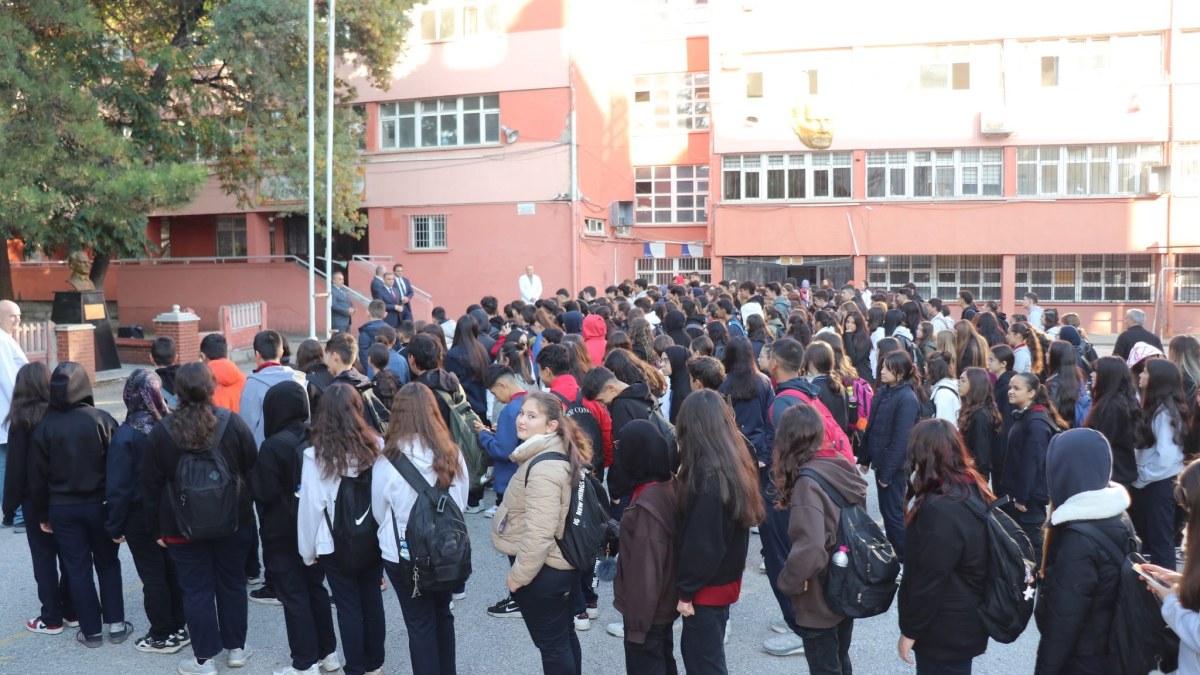 İl Milli Eğitim Müdürü Altınkaynak’tan Fatih Anadolu Lisesi’ne Ziyaret