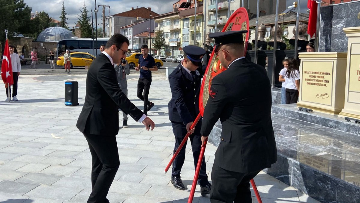 Sinanpaşa’da 30 Ağustos Zafer Bayramı’nın 104. Yılı Coşkuyla Kutlandı