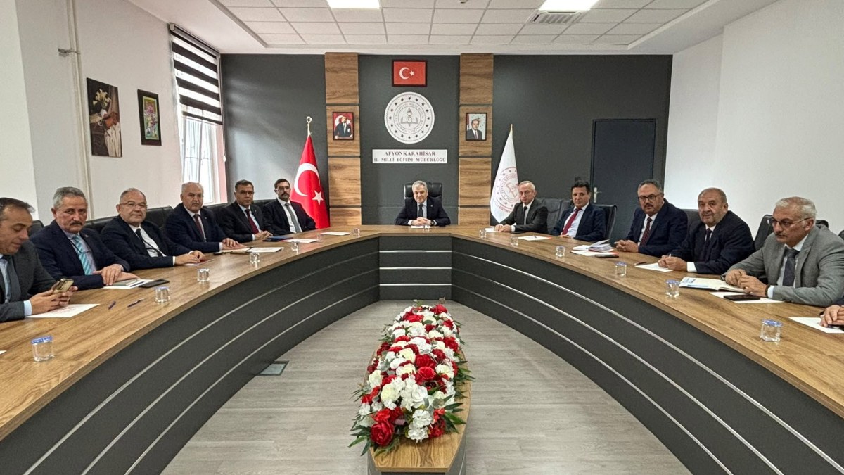 Eğitim Faaliyetleri Ve Çalışmalar Masaya Yatırıldı