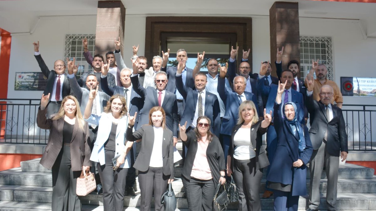 MHP Afyonkarahisar’da Ahmet Kahveci Mazbatasını Aldı